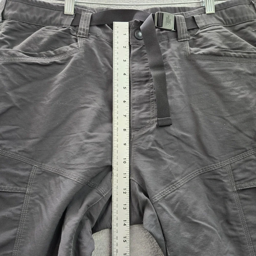 The North Face Men Activewear Pants 38 Black Convertible Shorts 30